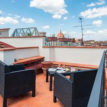 Pilastri Terrace By Mamo