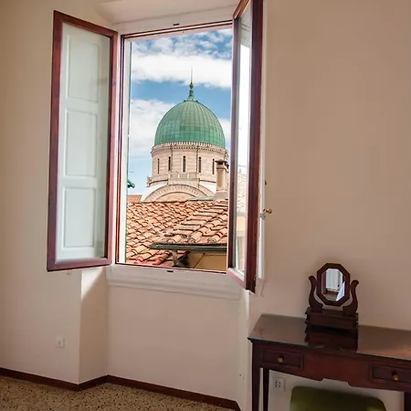 شقة Pilastri Terrace By Mamo