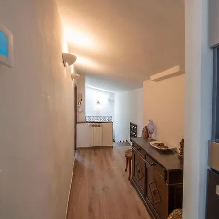 Pilastri Terrace By Mamo شقة